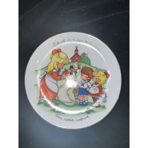 AVON Joan Walsh Anglund Plate "School Is A New Beginning" 1986
